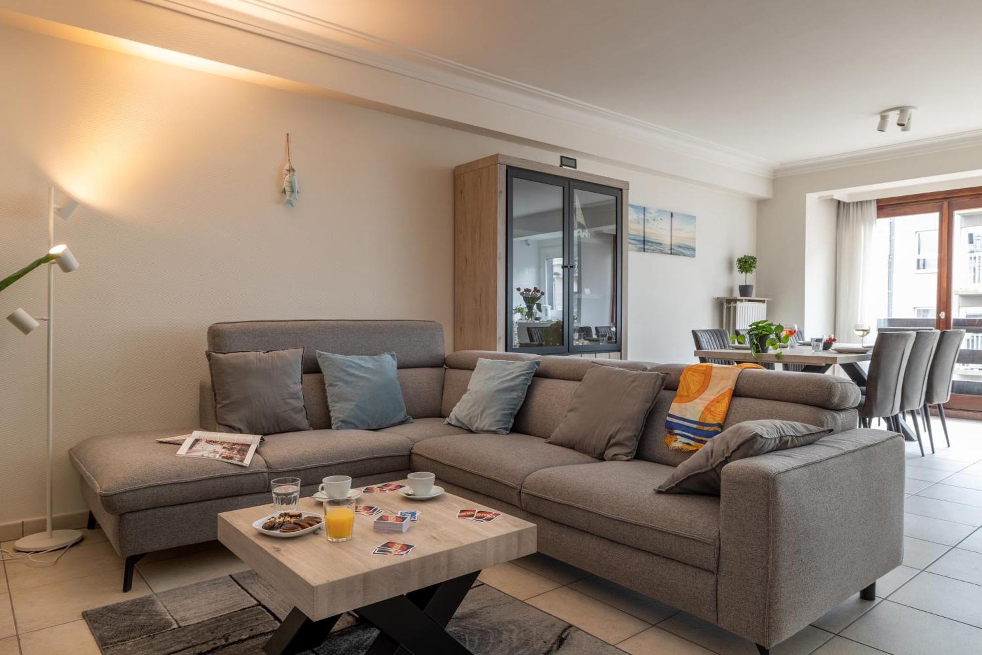 Weloveoostende - Newly Renovated Large Apartment 150M From The Beach - Including Bed Sheets And Final Clea-Ning المظهر الخارجي الصورة